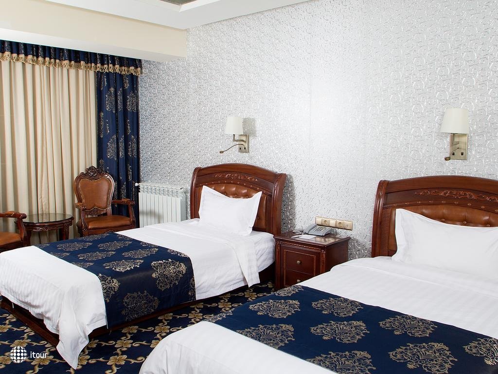 Cron Palace Tbilisi Hotel 20