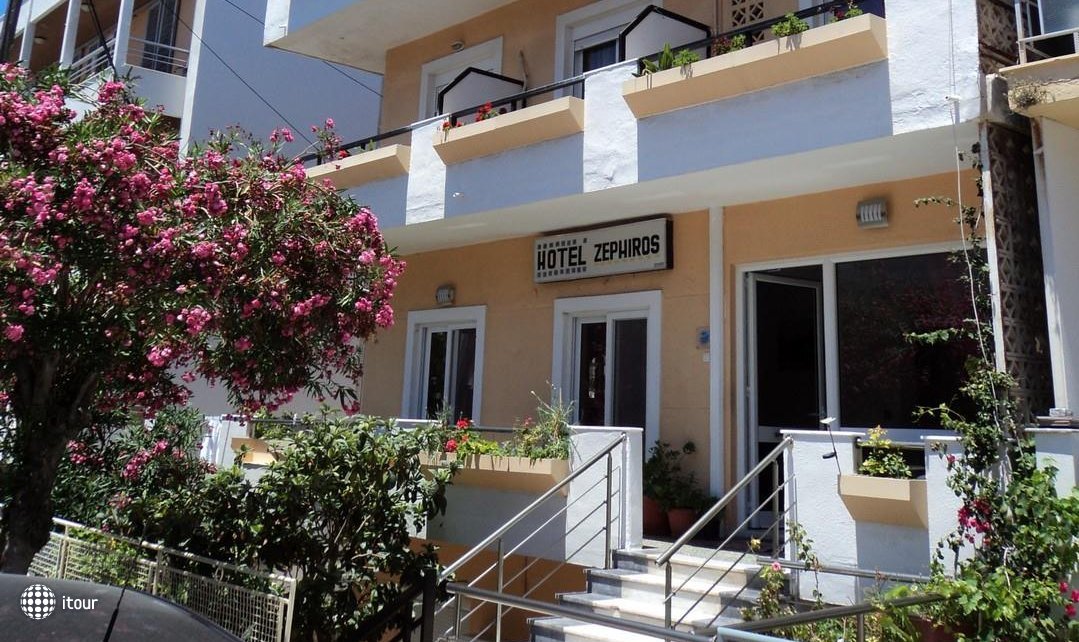 Zefyros Hotel 1