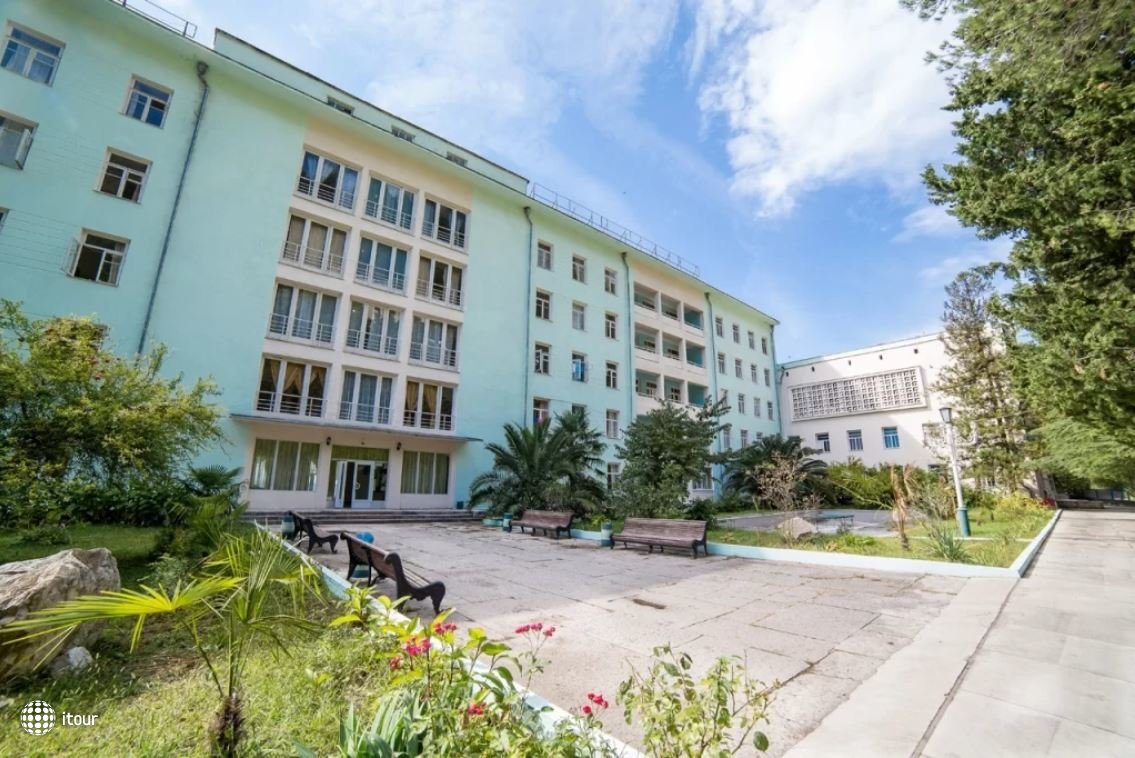 Kavkaz Park Hotel 4