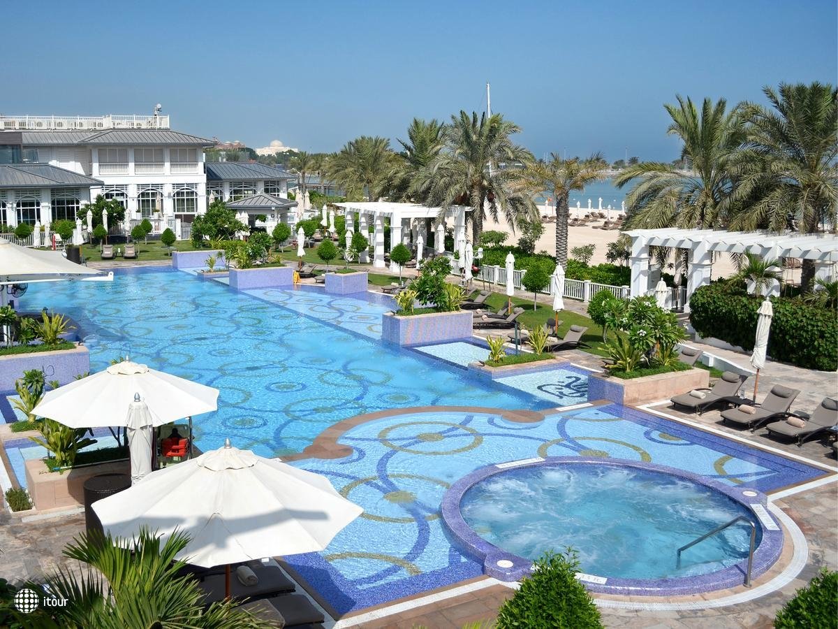 St. Regis Hotel Abu Dhabi 4