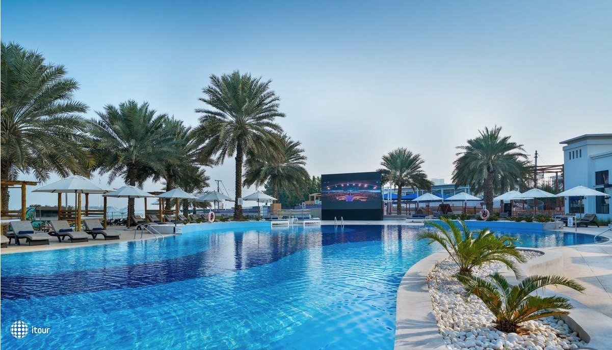 Radisson Blu Hotel & Resort Abu Dhabi Corniche 36