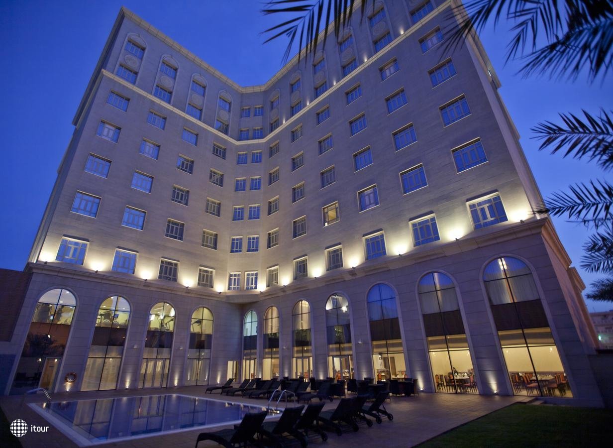 Concorde Hotel Doha 1