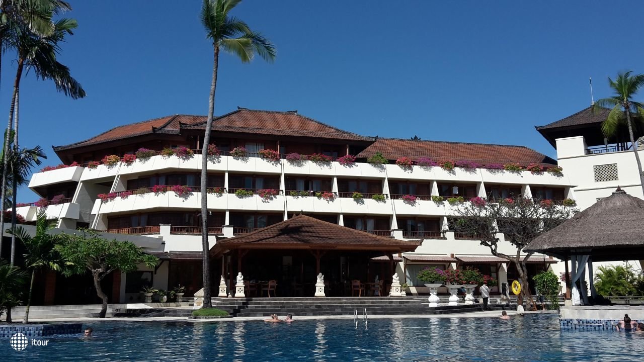 Nusa Dua Beach Hotel & Spa 20