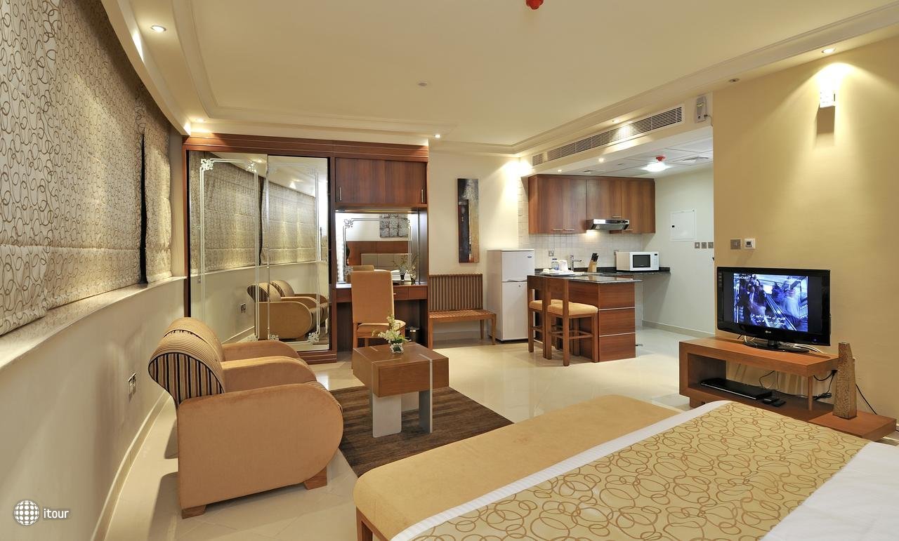 Pearl Park Inn Deluxe Hotel Apartments (ex. Xclusive Clover Hotel Apartments) 19