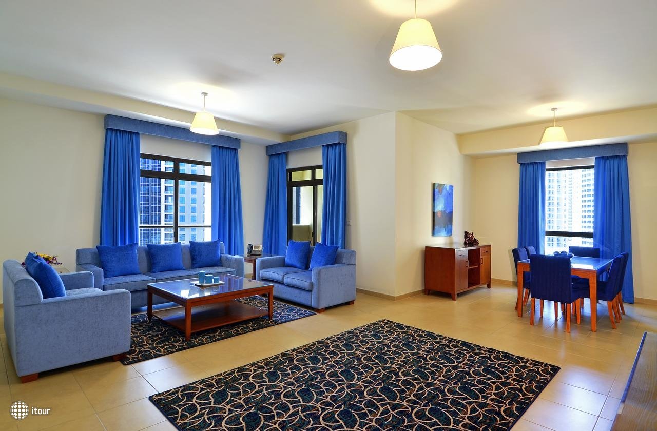 Roda Amwaj Suites 15