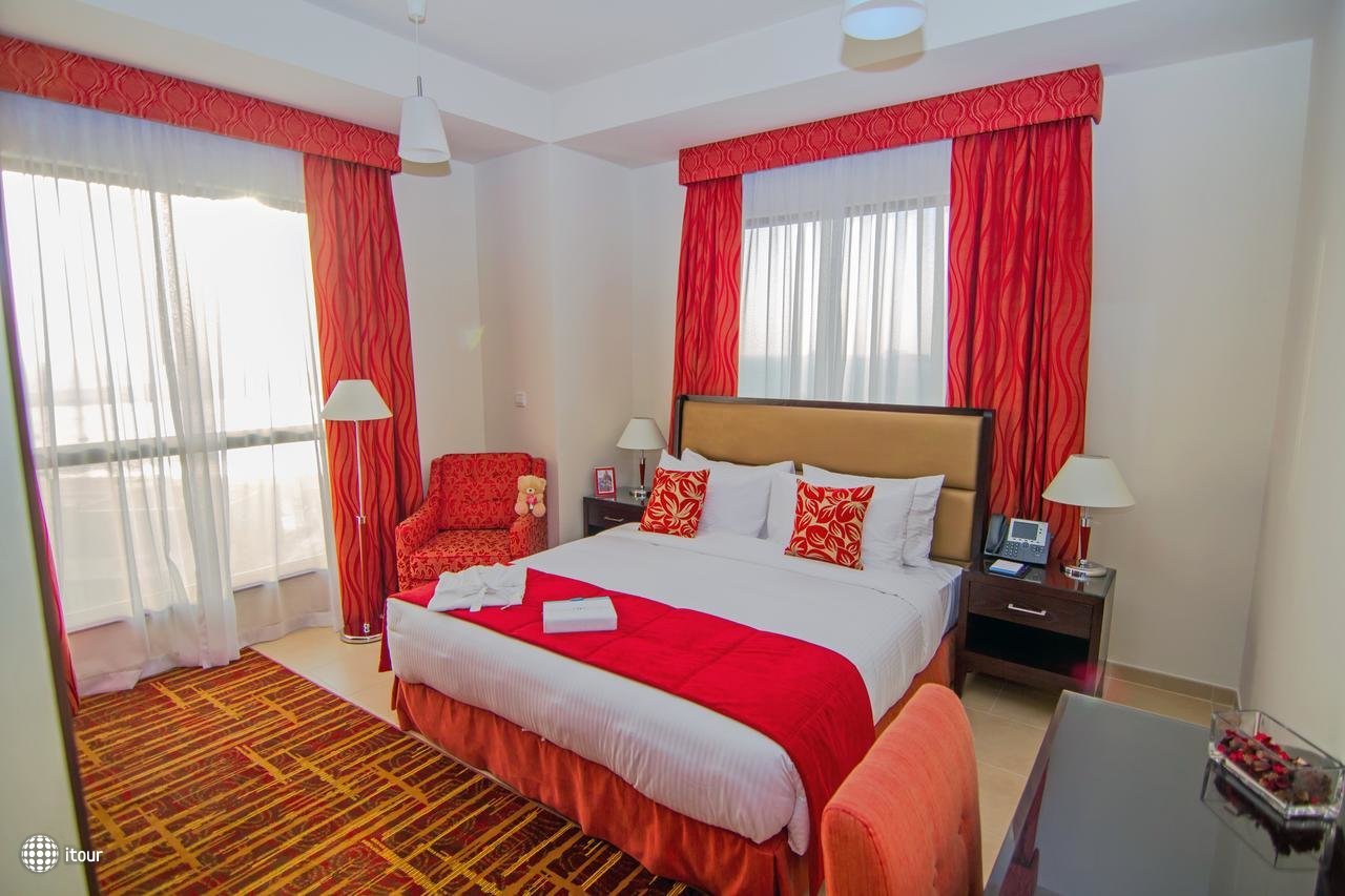 Roda Amwaj Suites 28