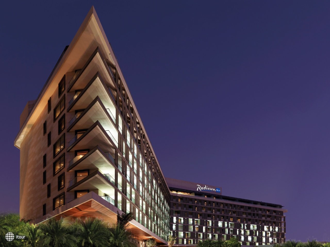 Radisson Blu Hotel Abu Dhabi Yas Island 1