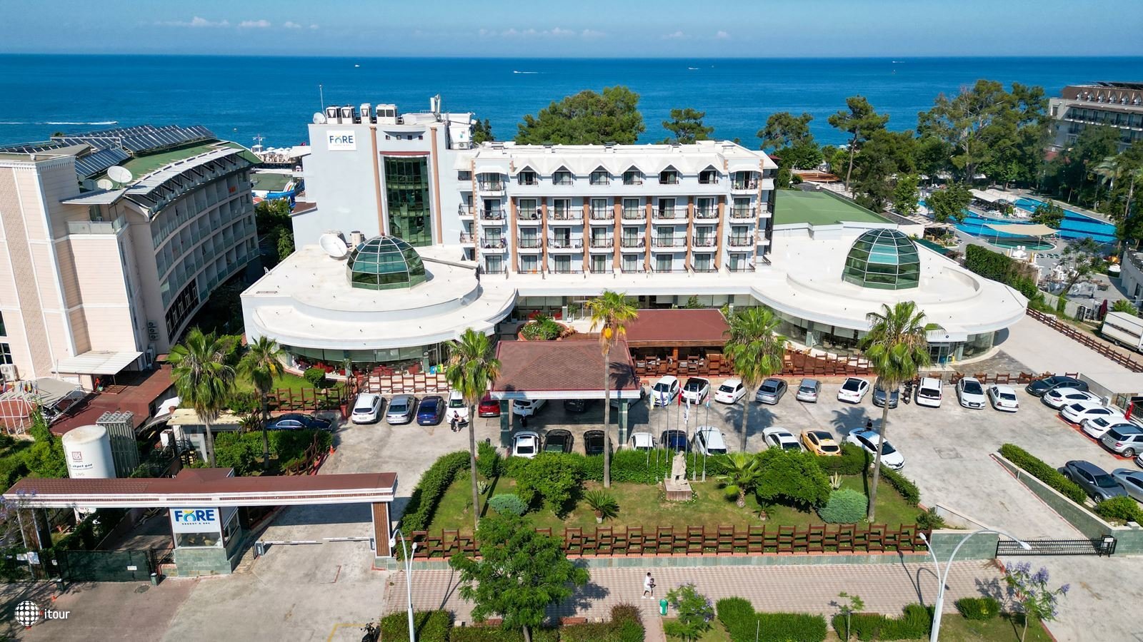 Fore Resort & Spa 3