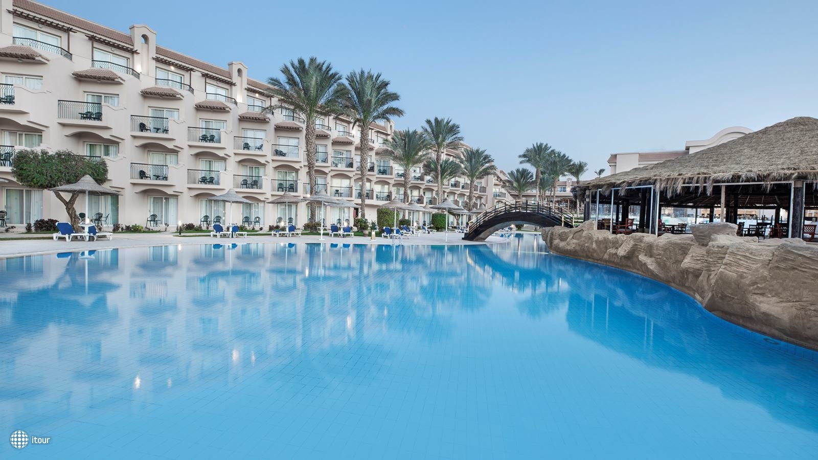 Pyramisa Beach Resort Sahl Hasheesh 32