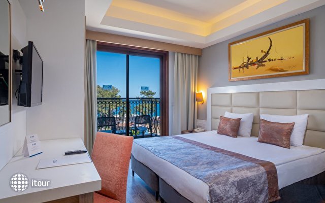Fore Resort & Spa 4