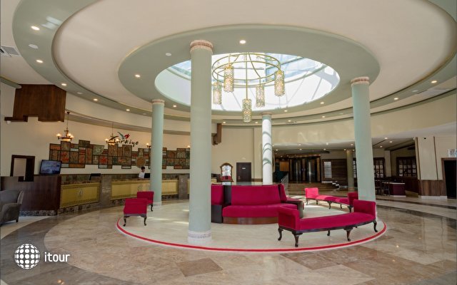 Fore Resort & Spa 2