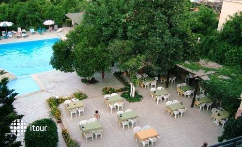 Club Hotel Mira 20