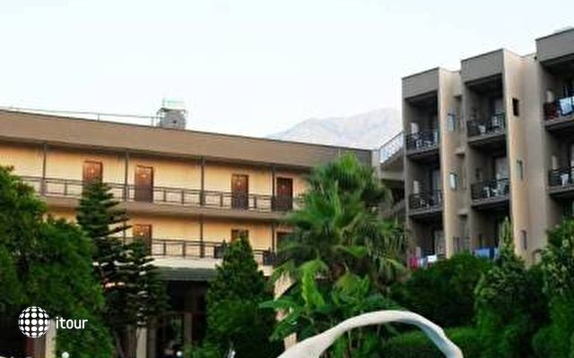 Club Hotel Mira 33