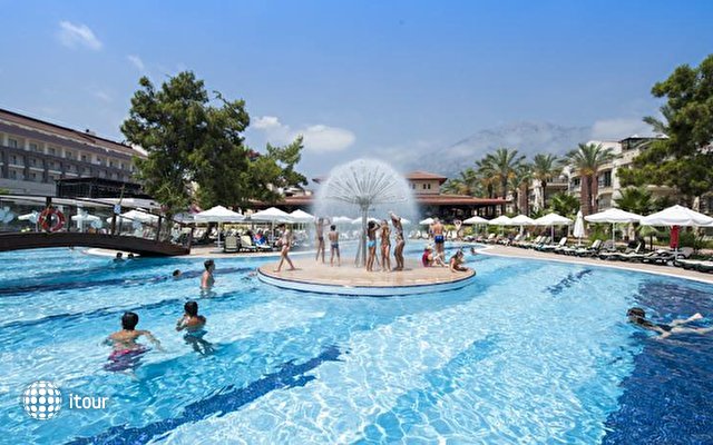 Crystal Aura Beach Resort & Spa (ex. Alatimya Village) 11