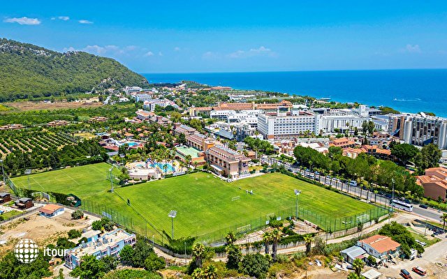 Viking Park Hotel & Spa 1