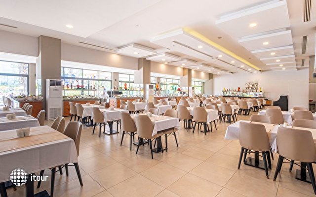 Viking Park Hotel & Spa 9