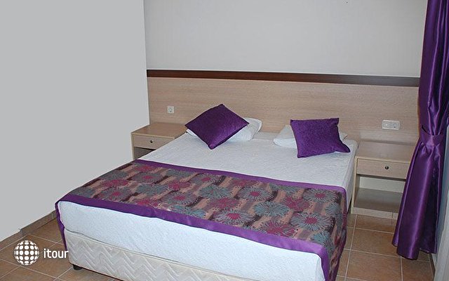 Green Stars Hotel 9