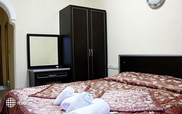 Green Stars Hotel 7