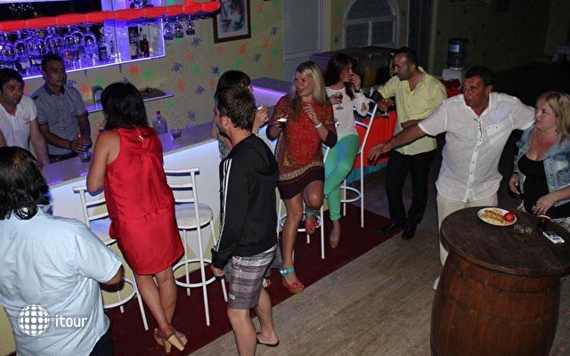 Green Stars Hotel 4