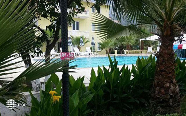 Green Stars Hotel 2
