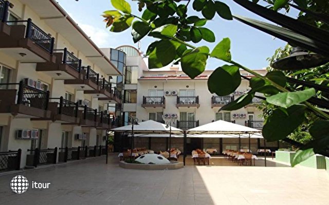 Rios Beach Hotel 16