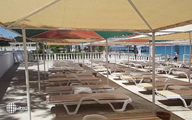 Rios Beach Hotel 13