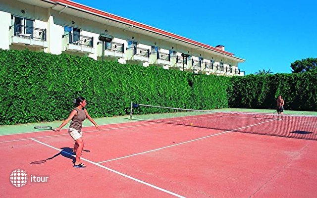 Rios Beach Hotel 17