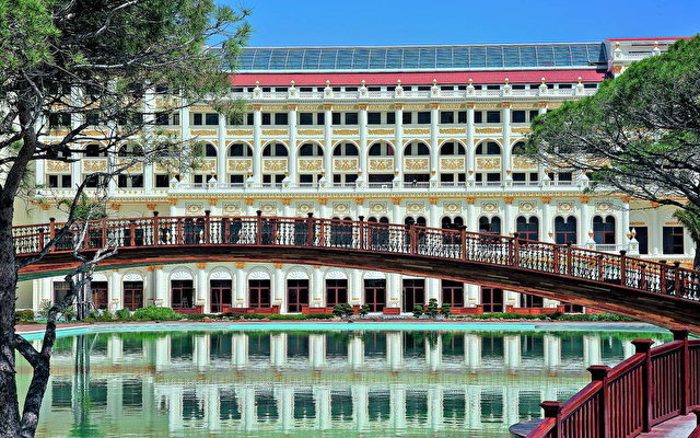 Mardan Palace 41