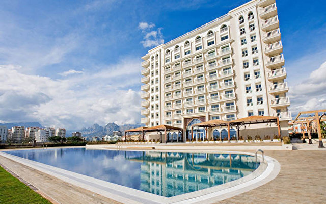 Crowne Plaza Antalya 3