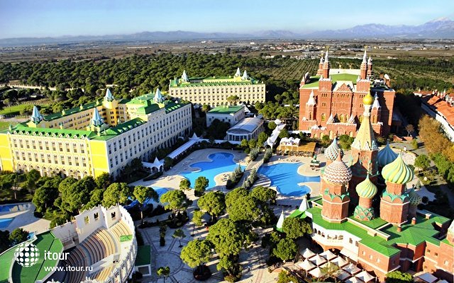 Wow Kremlin Palace 1