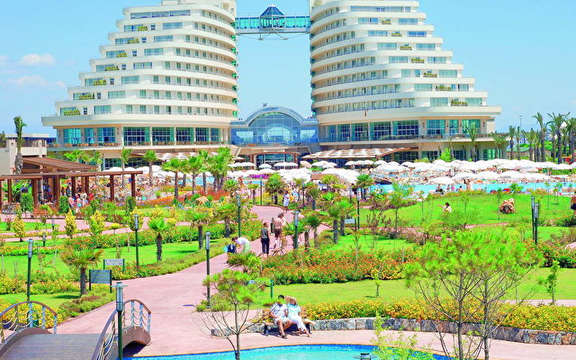 Miracle Resort Hotel 1