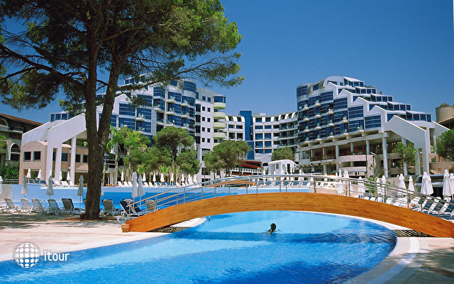 Cornelia De Luxe Resort 22