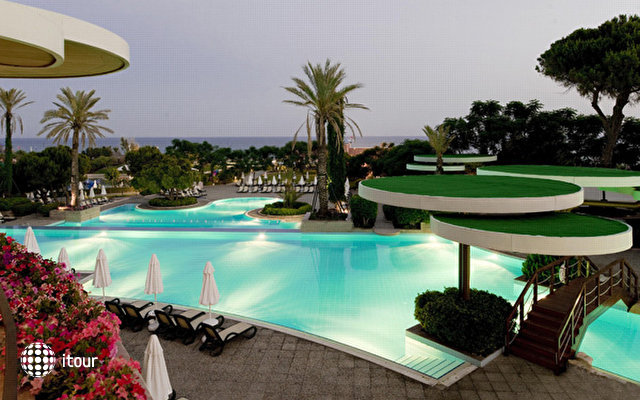 Gloria Verde Resort 11