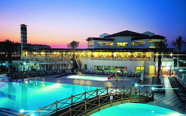 Aydinbey Famous Resort 15