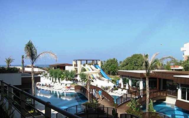 Evren Beach Resort & Spa 13