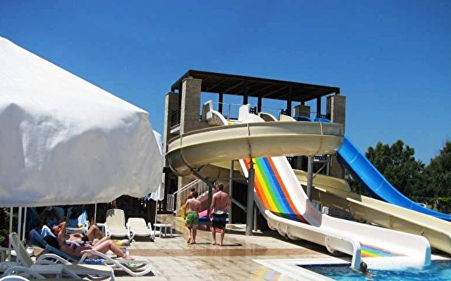 Evren Beach Resort & Spa 18