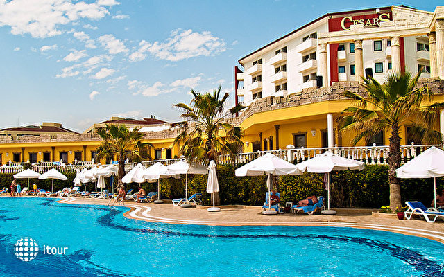 Cesars Resort Hotel Side 1