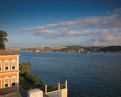 Four Seasons Hotel Istanbul At The Bosphorus  1