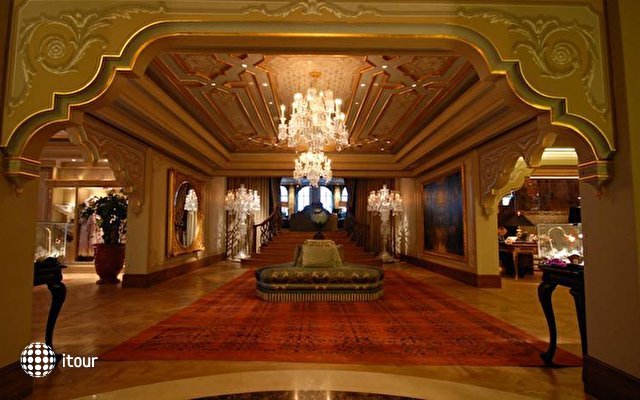 Les Ottomans Hotel 14