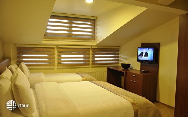 Comfort Suite Taksim Hotel  8