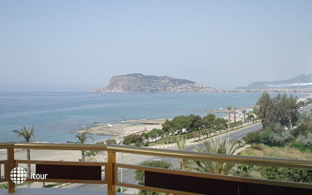 Grand Bayar Beach Hotel 5