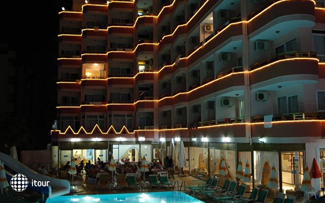 Grand Bayar Beach Hotel 3