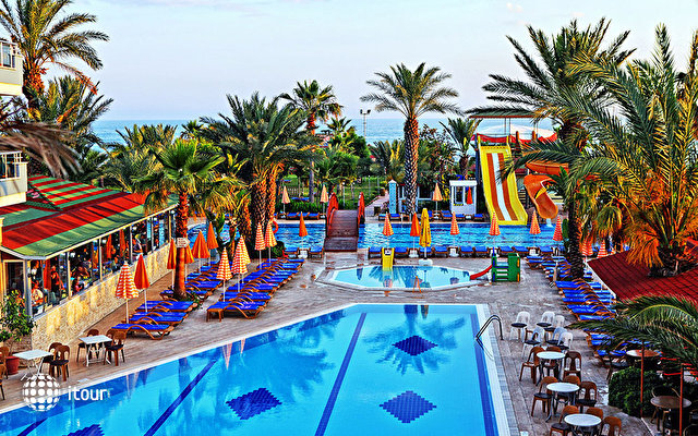Club Hotel Caretta Beach 17