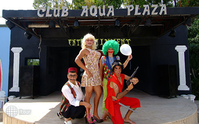 Aqua Plaza Resort 37