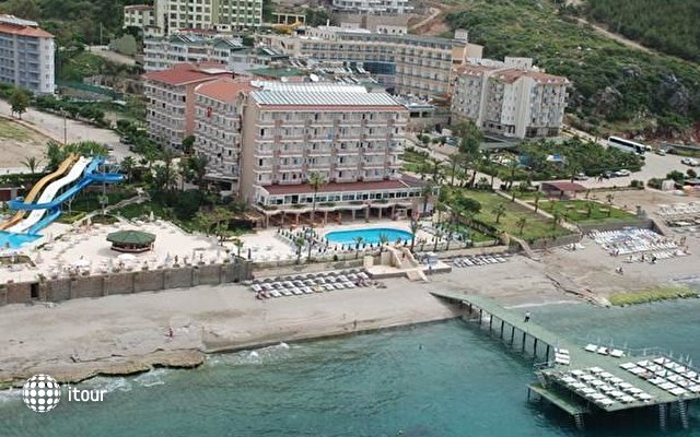Mirador Resort & Spa Hotel   2