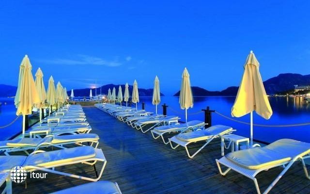 Cettia Beach Resort 17