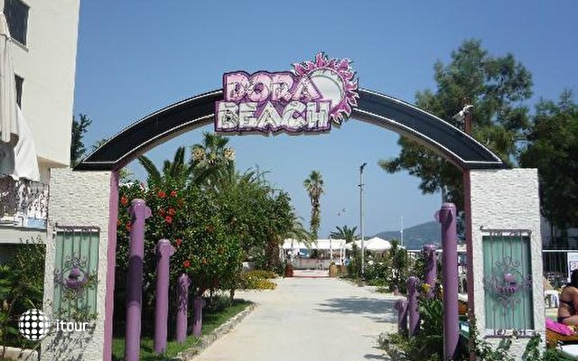 Dora Beach Hotel 7