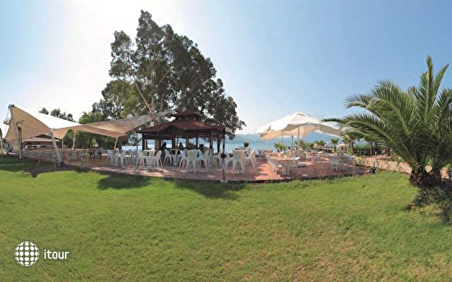 Belizia De Luxe Resort 14