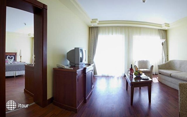 Bodrum Holiday Resort & Spa (ex. Majesty Club Hotel Belizia)  17