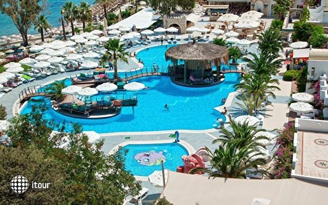 Salmakis Resort & Spa 3